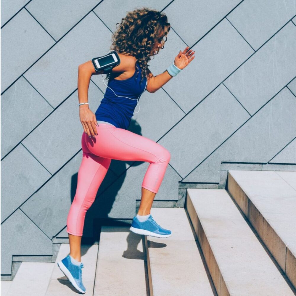 Træning i overgangsalder skal have høj intensitet for kvinder HIIT