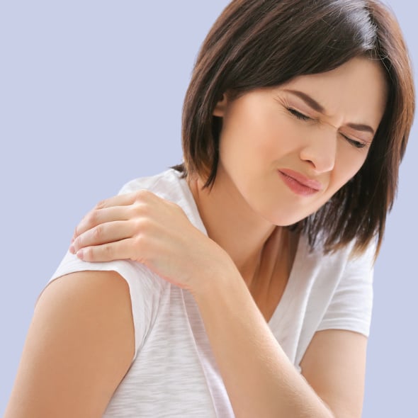 Frossen skulder hos kvinde i overgangsalder