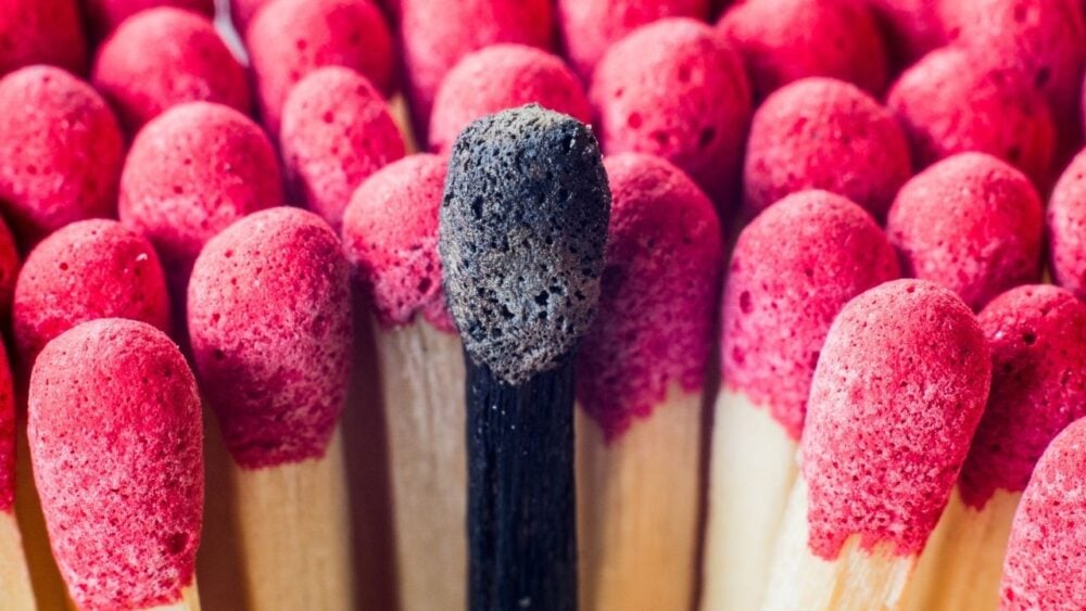 Autistisk burnout hos voksne neurodivergente kvinder er et reelt problem, der kræver viden og nænsom tilbagevending til bl.a. træning